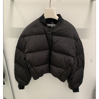 Acne Studios(ダウンジャケット)のフリマアイテム一覧 Acne Studios(ダウンジャケット)のフリマアイテム一覧