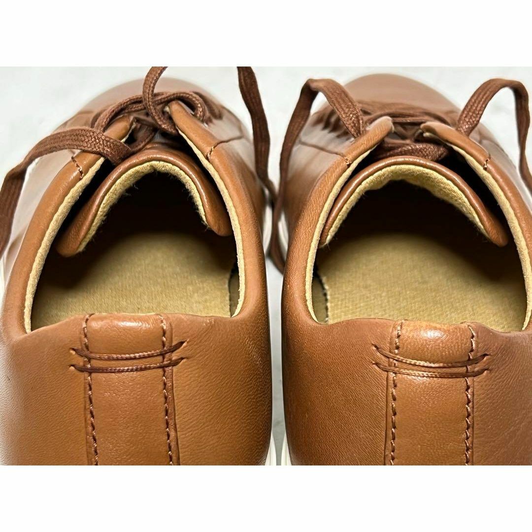 美品展示品 COLE HAAN 8.5M レザースニーカー シューズ ほぼ未使用 美品展示品 COLE HAAN 8.5M レザースニーカー シューズ ほぼ未使用