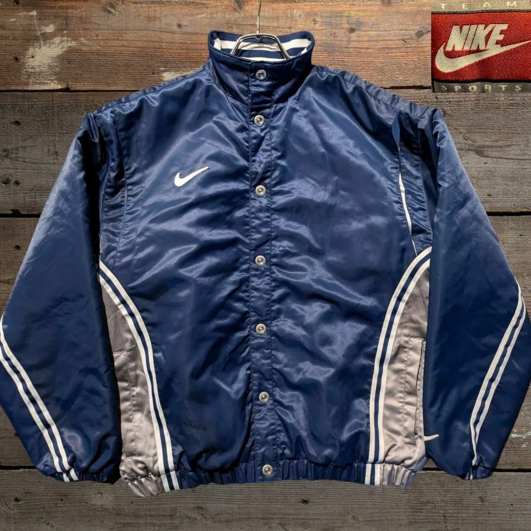 90s ビンテージ NIKE スタジャン 刺繍 キルティング 中綿 90s ビンテージ NIKE スタジャン 刺繍 キルティング 中綿