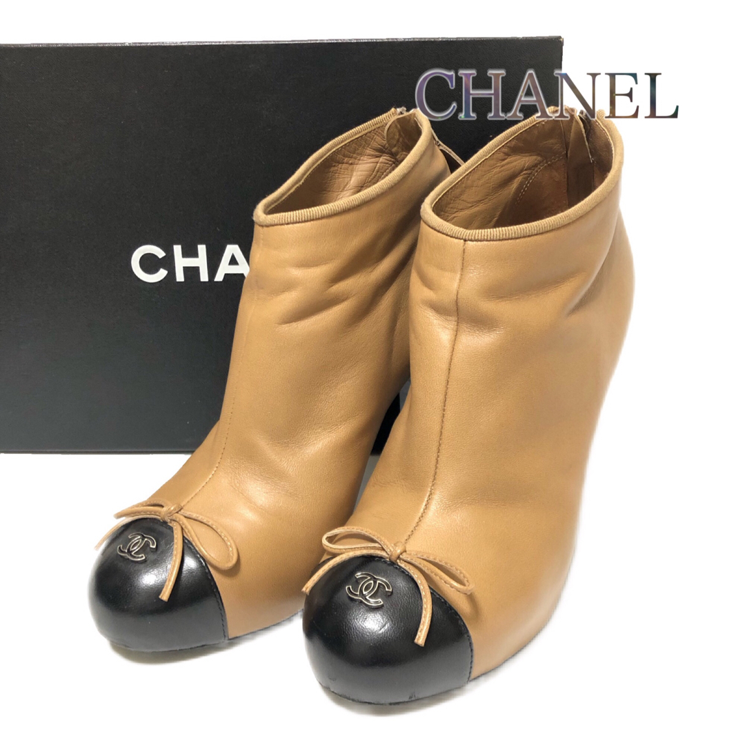 CHANEL - 【美品】CHANEL シャネル ショートブーツ ココマーク CHANEL - 【美品】CHANEL シャネル ショートブーツ ココマーク
