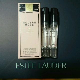 エスティローダー(Estee Lauder)のエスティローダー モダンミューズ 1.5ml×2

新品、未使用(香水(女性用))