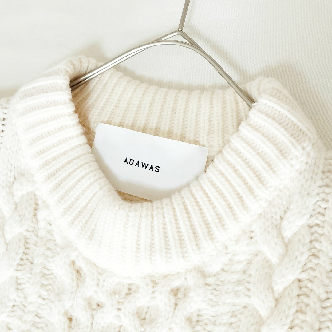 ADAWAS - 美品 ADAWAS アダワス アラン ニットベスト ホワイト ADAWAS - 美品 ADAWAS アダワス アラン ニットベスト ホワイト
