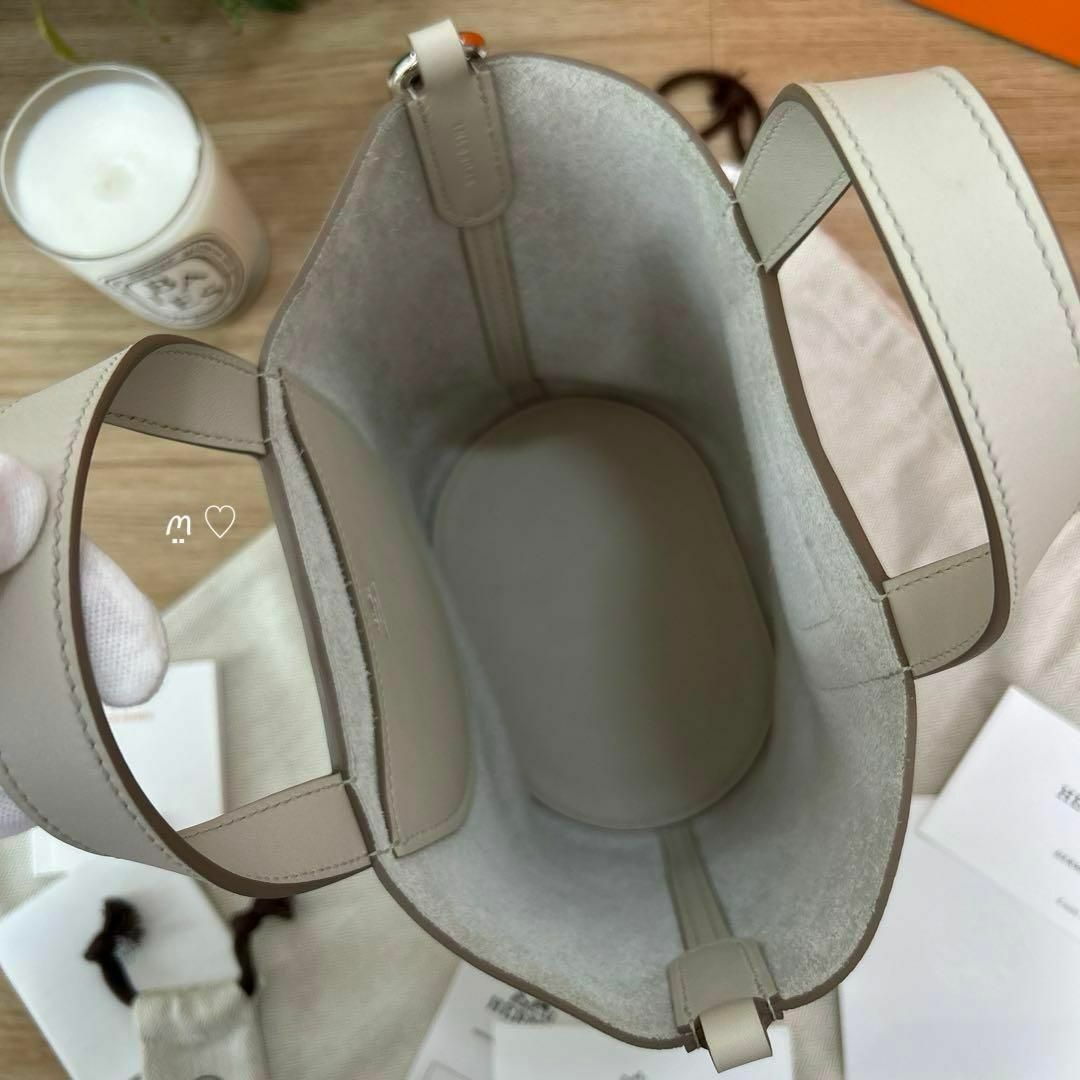 HERMES - HERMES エルメス インザループ18 ベトン レザー HERMES - HERMES エルメス インザループ18 ベトン レザー