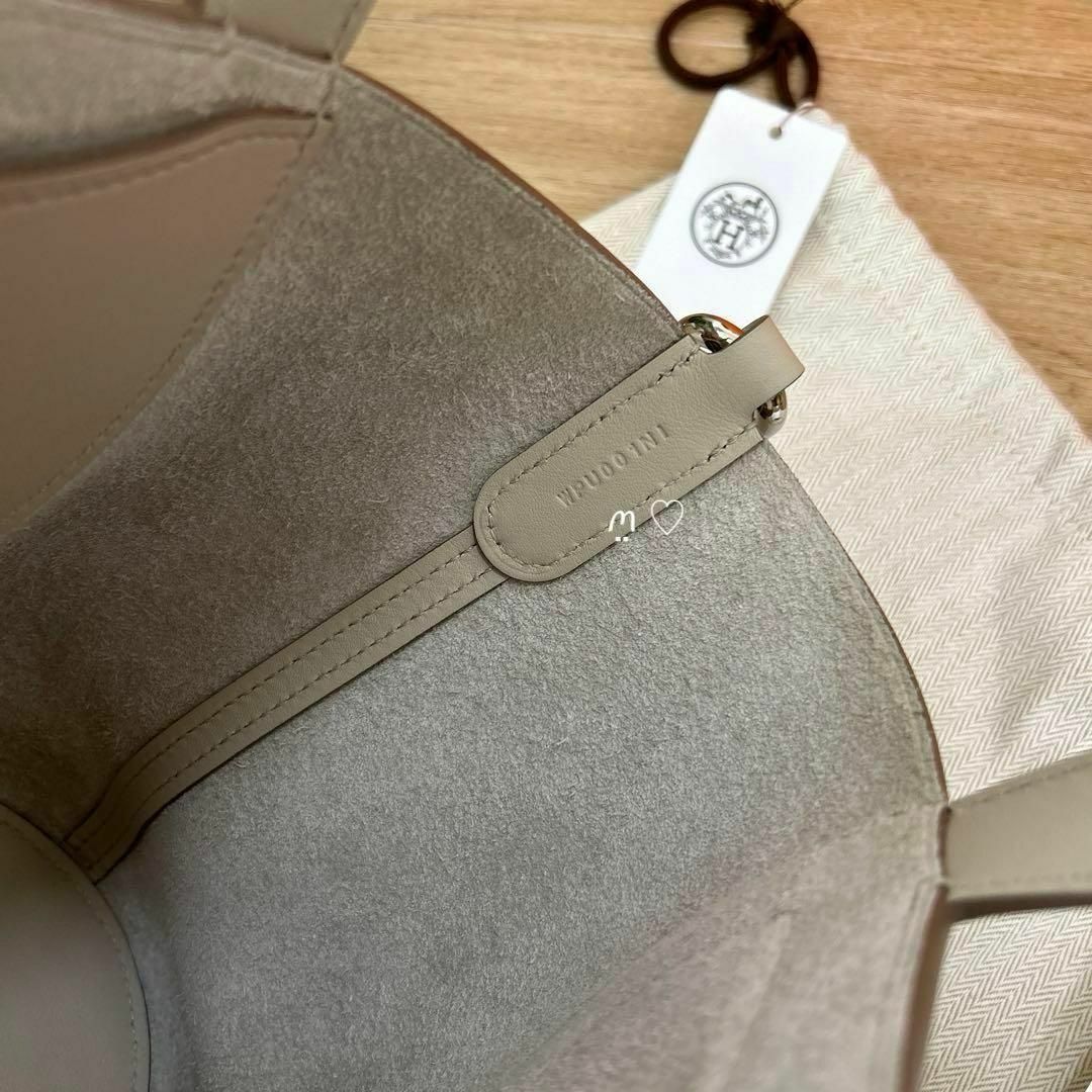 HERMES - HERMES エルメス インザループ18 ベトン レザー HERMES - HERMES エルメス インザループ18 ベトン レザー