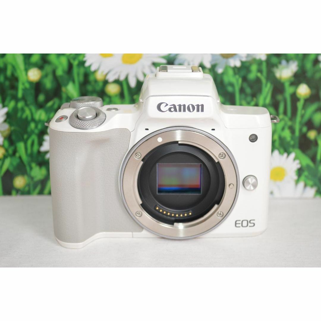 大人気❤️カメラバッグ付き❤️Canon EOS kiss M❤️ 大人気❤️カメラバッグ付き❤️Canon EOS kiss M❤️