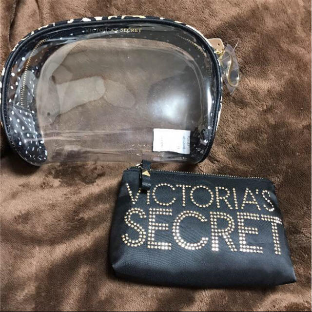 Victoria's Secret(ヴィクトリアズシークレット)の送料込新品☆victoria's secretヴィクトリアシークレットポーチ2種 レディースのファッション小物(ポーチ)の商品写真