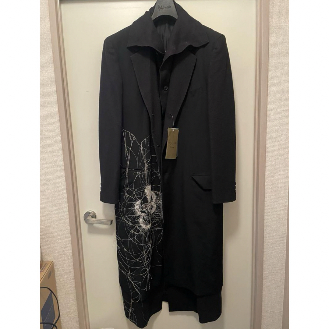 Yohji Yamamoto - yohji yamamoto pour homme 19aw 刺繍コートの Yohji Yamamoto - yohji yamamoto pour homme 19aw 刺繍コートの