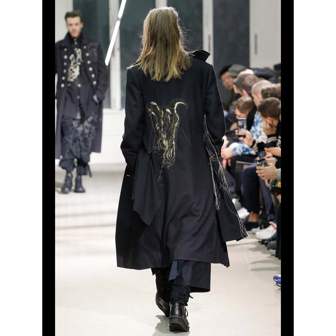 Yohji Yamamoto - yohji yamamoto pour homme 19aw 刺繍コートの Yohji Yamamoto - yohji yamamoto pour homme 19aw 刺繍コートの