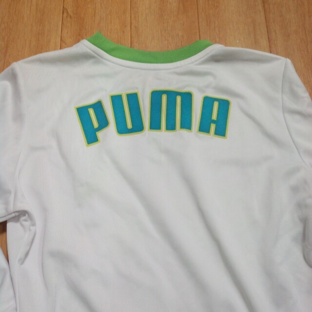 PUMA(プーマ)の長Tシャツ レディースのトップス(Tシャツ(長袖/七分))の商品写真