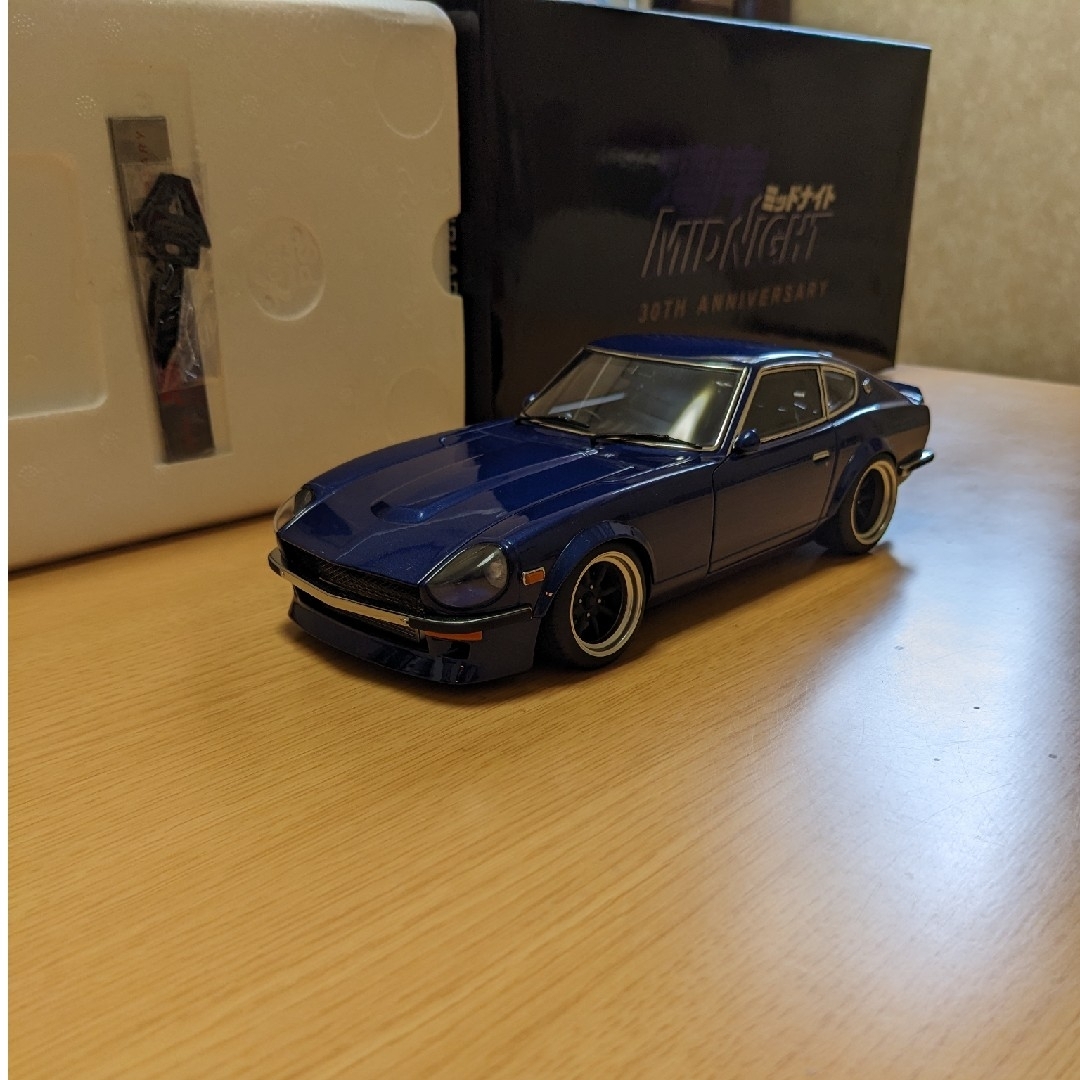 オートアート1/18 湾岸ミッドナイト悪魔のZ ミニカー オートアート1/18 湾岸ミッドナイト悪魔のZ ミニカー