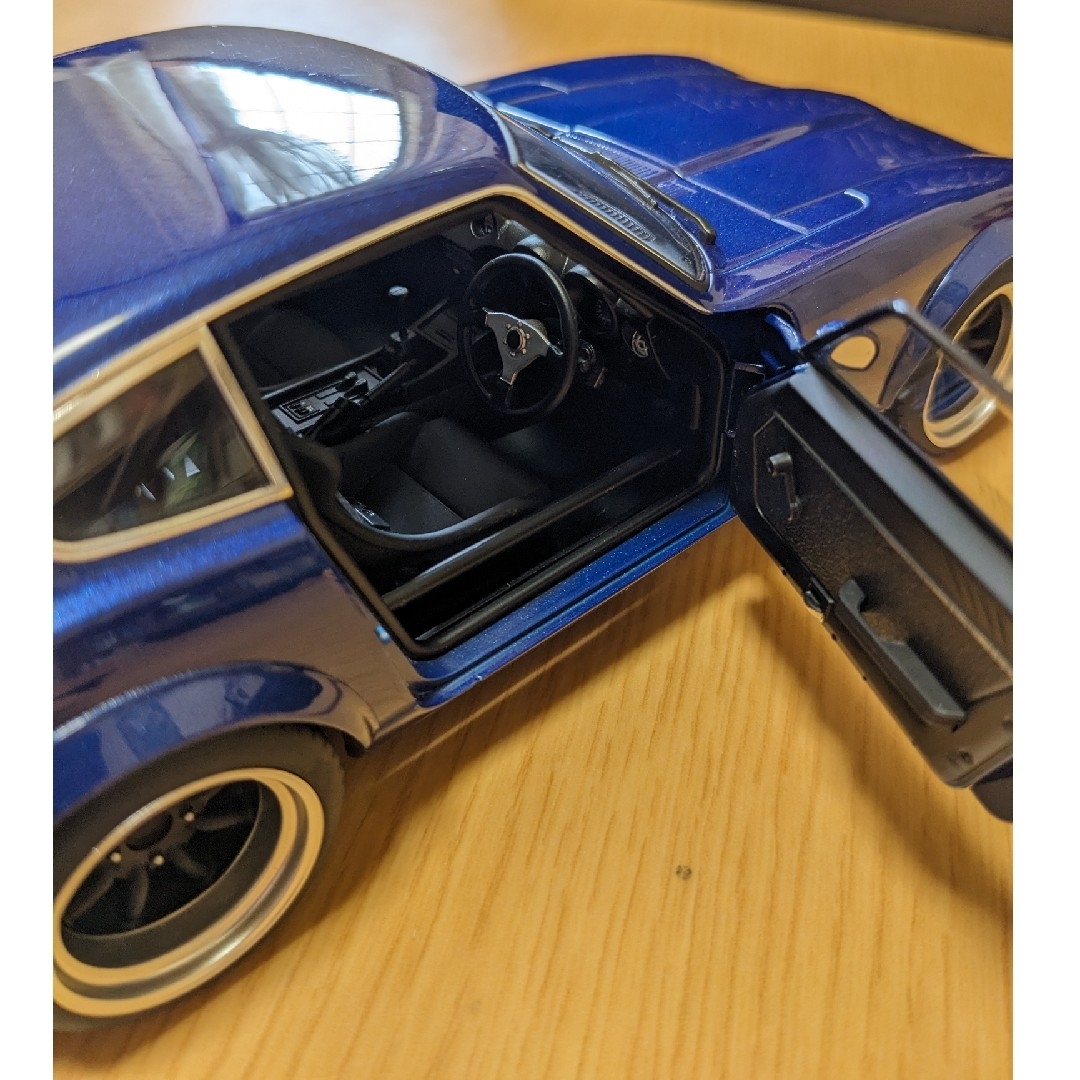 オートアート1/18 湾岸ミッドナイト悪魔のZ ミニカー オートアート1/18 湾岸ミッドナイト悪魔のZ ミニカー