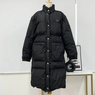 PRADA(ダウンコート)のフリマアイテム一覧 PRADA(ダウンコート)のフリマアイテム一覧