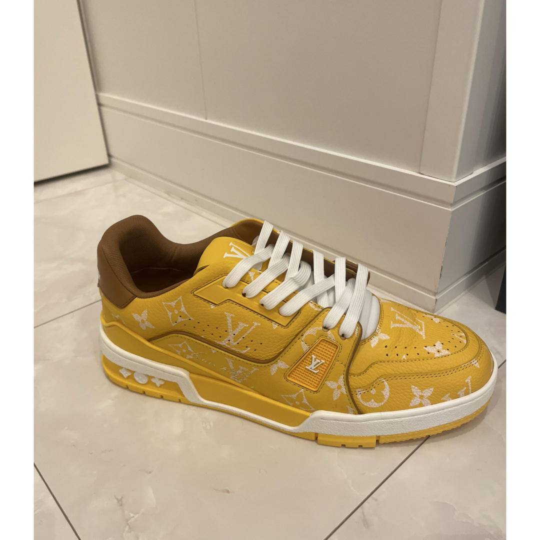 LOUIS VUITTON - 2025ss ファレル レザースニーカー ルイ LOUIS VUITTON - 2025ss ファレル レザースニーカー ルイ