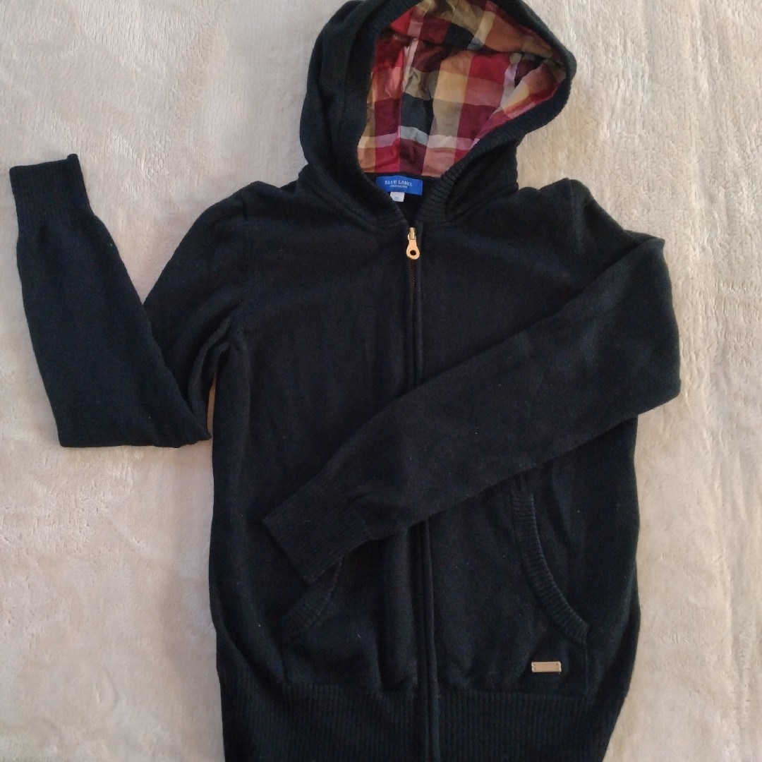 BLUE LABEL CRESTBRIDGE ニットパーカー 38サイズ 黒 BLUE LABEL CRESTBRIDGE ニットパーカー 38サイズ 黒