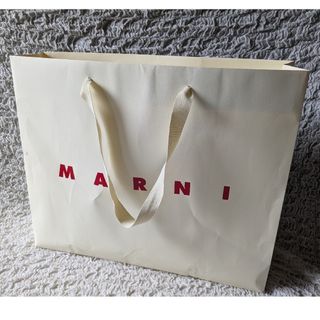 MARNI(ショップ袋)のフリマアイテム一覧 MARNI(ショップ袋)のフリマアイテム一覧