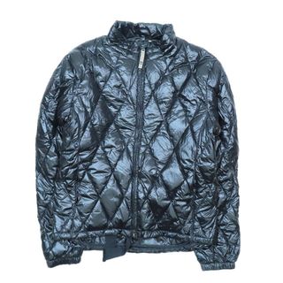 ARMANI JEANS(ダウンジャケット)のフリマアイテム一覧 ARMANI JEANS(ダウンジャケット)のフリマアイテム一覧