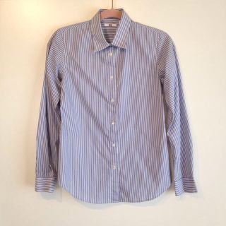 ユニクロ(UNIQLO)の定番！ストレッチ薄青ストライプシャツ(シャツ/ブラウス(長袖/七分))