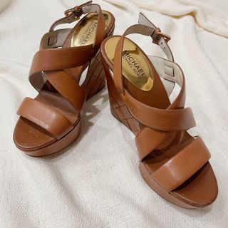 MICHAEL KORS(ハイヒール/パンプス)のフリマアイテム一覧 MICHAEL KORS(ハイヒール/パンプス)のフリマアイテム一覧