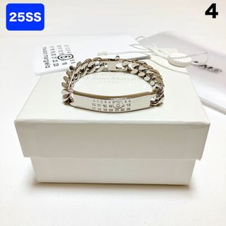 MM6(ブレスレット)のフリマアイテム一覧 MM6(ブレスレット)のフリマアイテム一覧