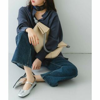 ロデスコ(RODE SKO)の【OFF WHITE】ラウンドデザインむすびトートバッグ(トートバッグ)