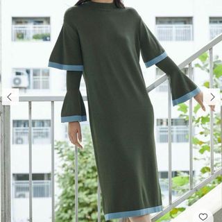 PAMEO POSE(ワンピース ・ グリーン・カーキ/緑色系)のフリマ PAMEO POSE(ワンピース ・ グリーン・カーキ/緑色系)のフリマ