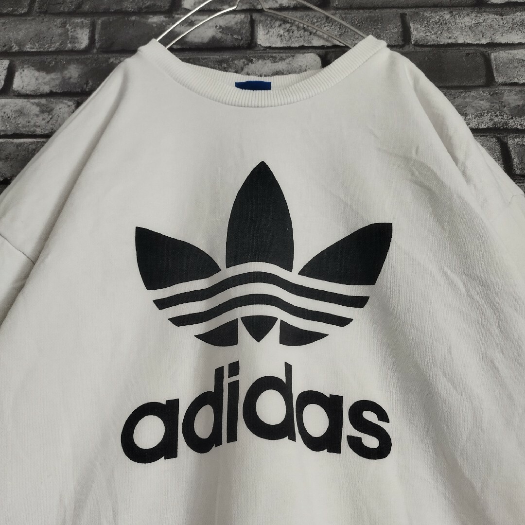 adidas Originals - adidas トレフォイル ビッグロゴ 白 adidas Originals - adidas トレフォイル ビッグロゴ 白