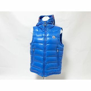 MONCLER(ダウンベスト ・ ブルー・ネイビー/青色系)のフリマ MONCLER(ダウンベスト ・ ブルー・ネイビー/青色系)のフリマ