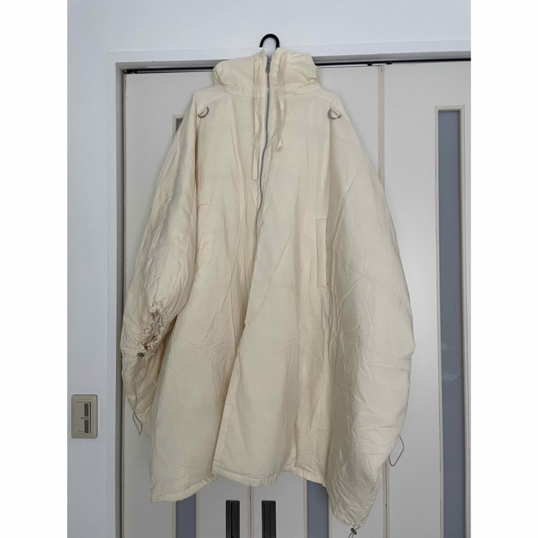 little Suzie Poncho Down Coat ジャケット/アウター little Suzie Poncho Down Coat ジャケット/アウター