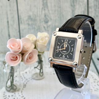 LOEWE - 【希少】 LOEWEロエベ 腕時計 スクエア ブラック 150 LOEWE - 【希少】 LOEWEロエベ 腕時計 スクエア ブラック 150