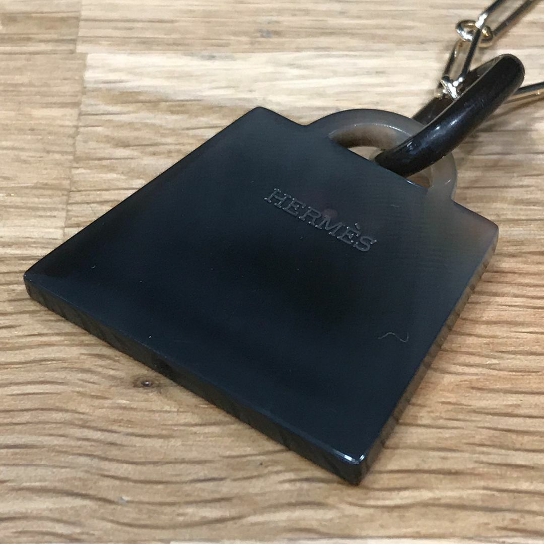 HERMES - 新品未使用 フュージョン アミュレット ケリー HERMES - 新品未使用 フュージョン アミュレット ケリー