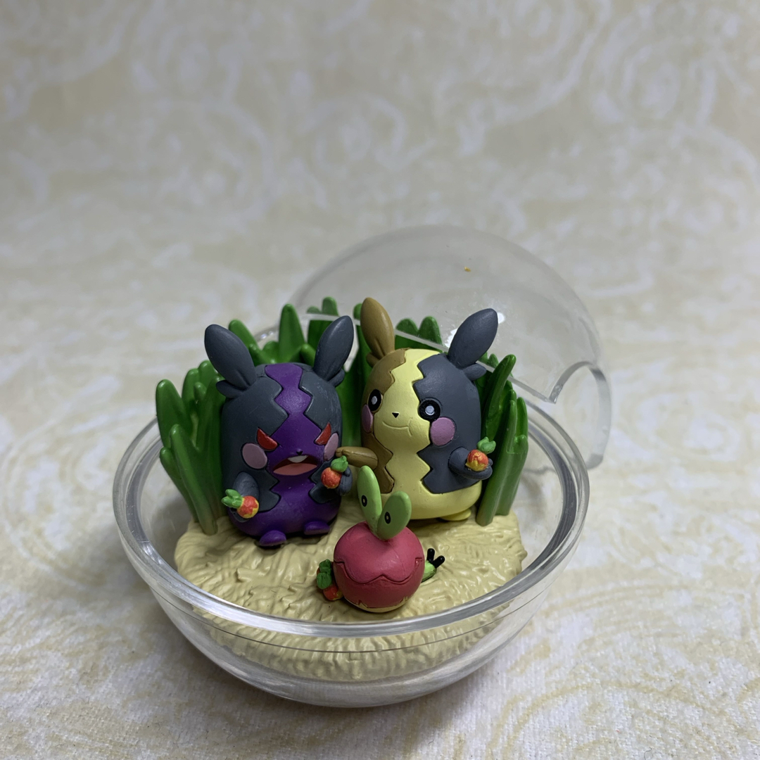 ポケモン フィギュア モルペコ テラリウム エンタメ/ホビーのおもちゃ/ぬいぐるみ(キャラクターグッズ)の商品写真
