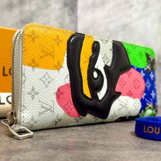 LOUIS VUITTON - 2023AW 使用感少⭐️ルイヴィトン LV ポート LOUIS VUITTON - 2023AW 使用感少⭐️ルイヴィトン LV ポート