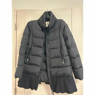 MONCLER(フリル ・ ダウンコート)のフリマアイテム一覧 MONCLER(フリル ・ ダウンコート)のフリマアイテム一覧