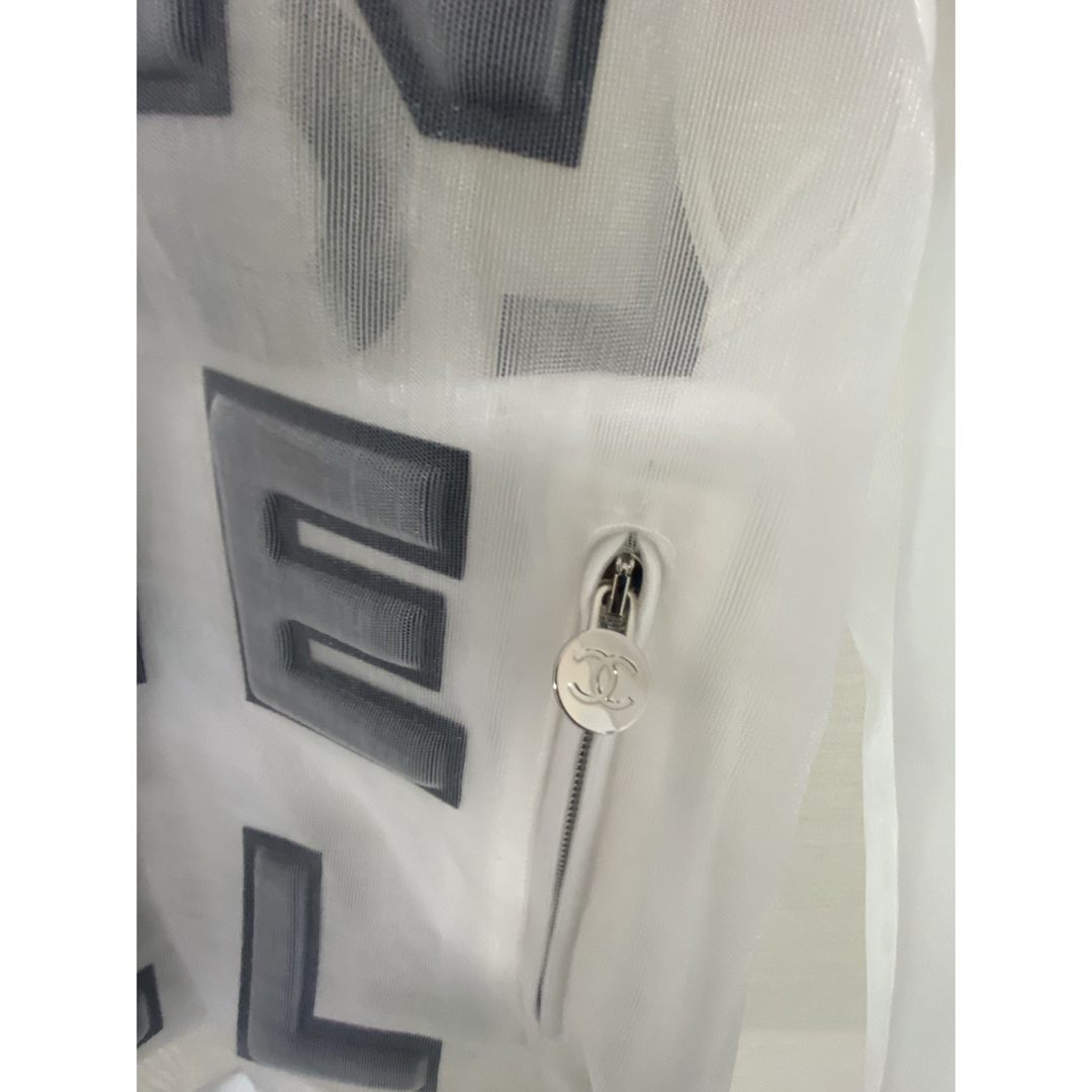CHANEL - 希少 未使用CHANEL ロゴ総柄 メッシュ ブルゾン メンズ CHANEL - 希少 未使用CHANEL ロゴ総柄 メッシュ ブルゾン メンズ
