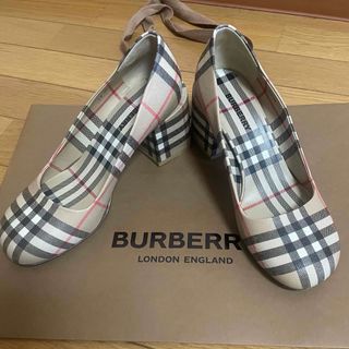 BURBERRY(ハイヒール/パンプス)のフリマアイテム一覧 BURBERRY(ハイヒール/パンプス)のフリマアイテム一覧