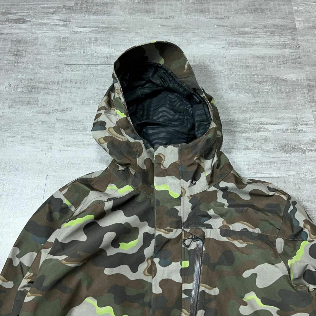volcom - 美品 VOLCOM GORE-TEX 迷彩 スノボウェア ジャケット M volcom - 美品 VOLCOM GORE-TEX 迷彩 スノボウェア ジャケット M
