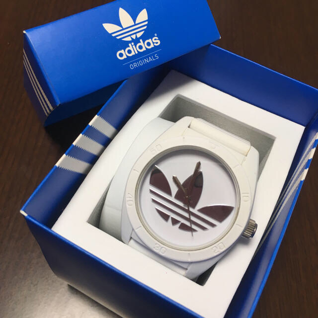 adidas 時計 シルバー