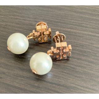 トリーバーチ(Tory Burch)のトリーバーチ　パール　ピアス(ピアス(両耳用))