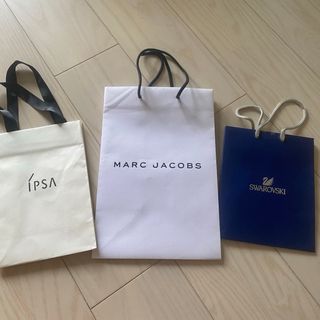 SWAROVSKI(ショップ袋)のフリマアイテム一覧 SWAROVSKI(ショップ袋)のフリマアイテム一覧