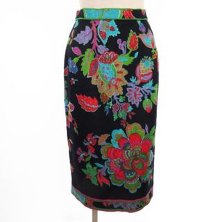 新品未使用品LEONARD FASHION花柄膝丈スカート 新品未使用品LEONARD FASHION花柄膝丈スカート