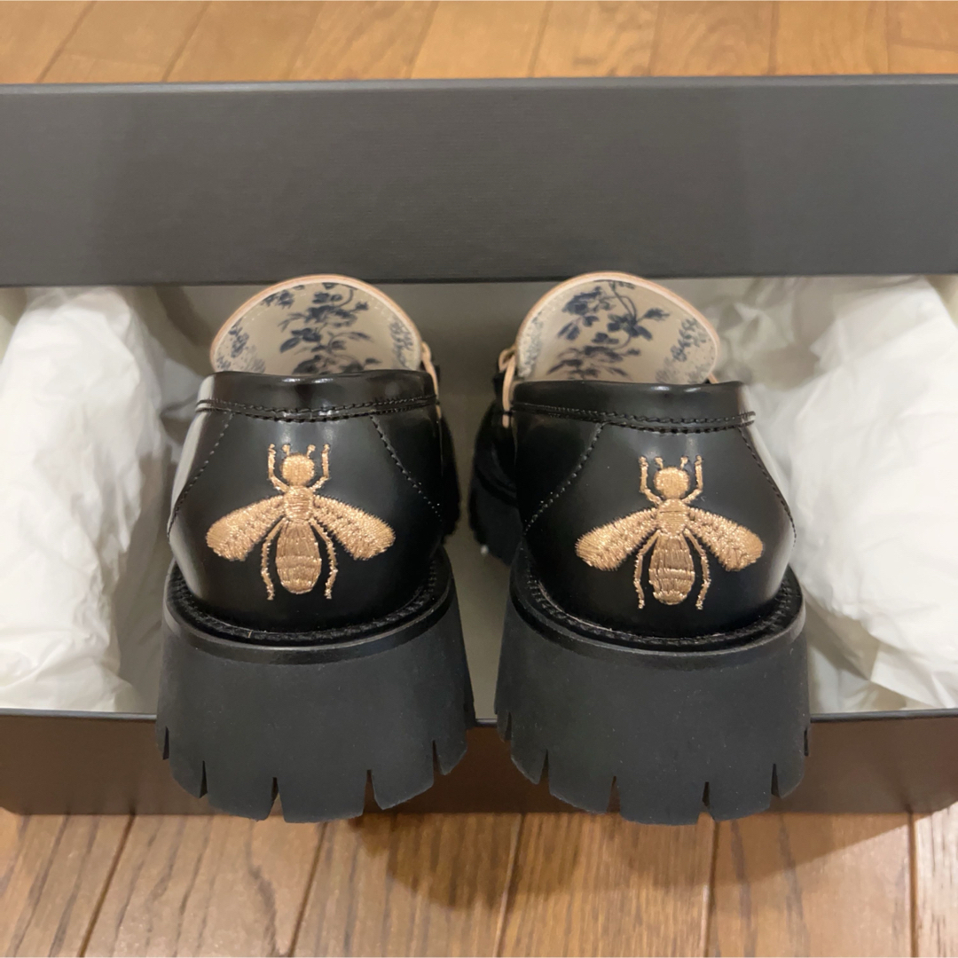 GUCCI - ※お値下げ※ GUCCI ホースビット ローファー 蜂モチーフ GUCCI - ※お値下げ※ GUCCI ホースビット ローファー 蜂モチーフ