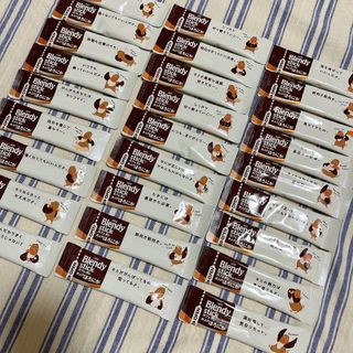 エイージーエフ(AGF)のAGF ブレンディスティック カフェオレ 大人のほろにが 27本 温活 癒し カ(コーヒー)
