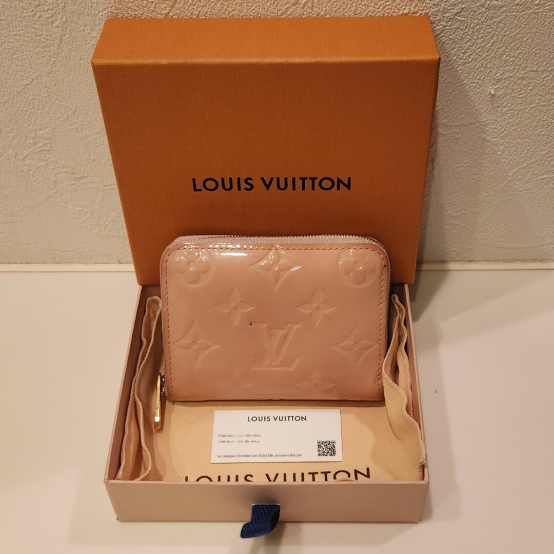LOUIS VUITTONルイヴィトンモノグラム ヴェルニ ジッピーコイン LOUIS VUITTONルイヴィトンモノグラム ヴェルニ ジッピーコイン