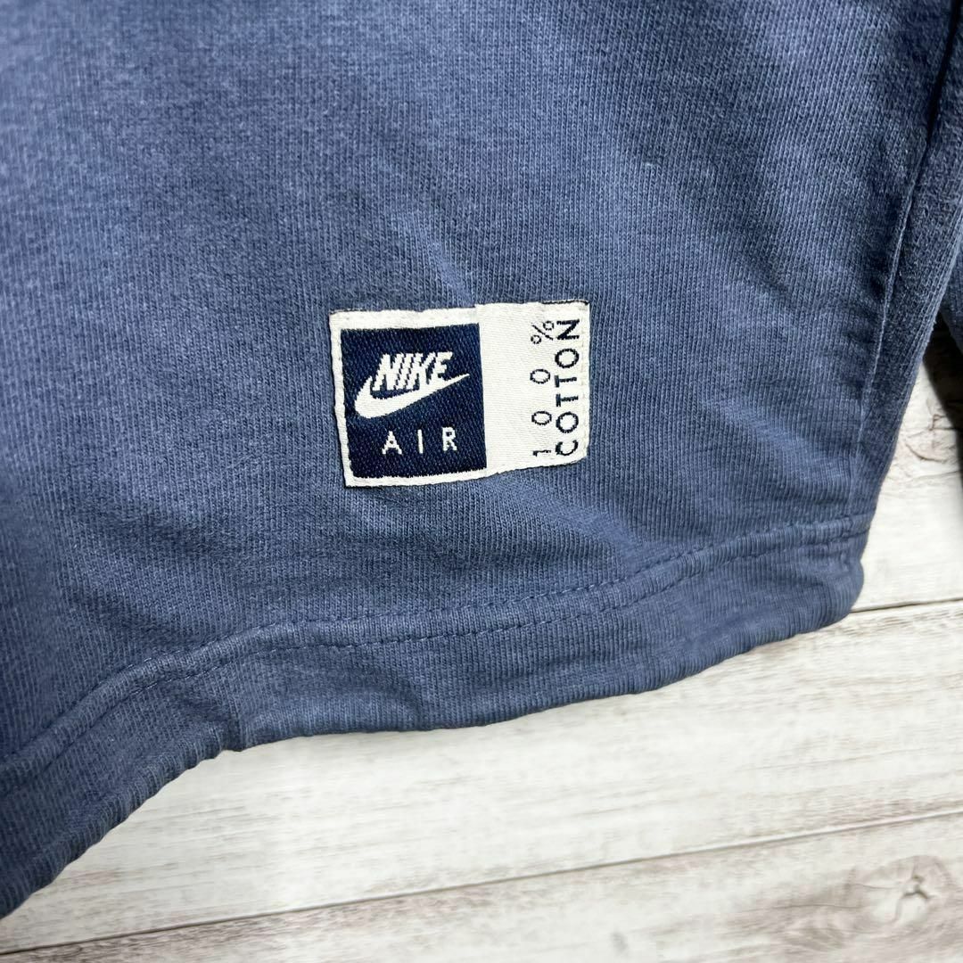 入手困難!!】ナイキ ✈︎刺繍 ワンポイントロゴ ハーフジップ 入手困難!!】ナイキ ✈︎刺繍 ワンポイントロゴ ハーフジップ
