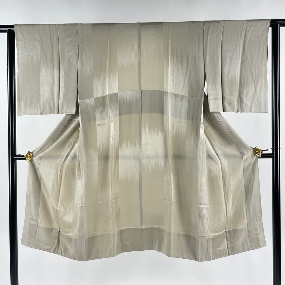 長襦袢 身丈147cm 裄丈62.5cm 正絹 秀品 長襦袢 身丈147cm 裄丈62.5cm 正絹 秀品