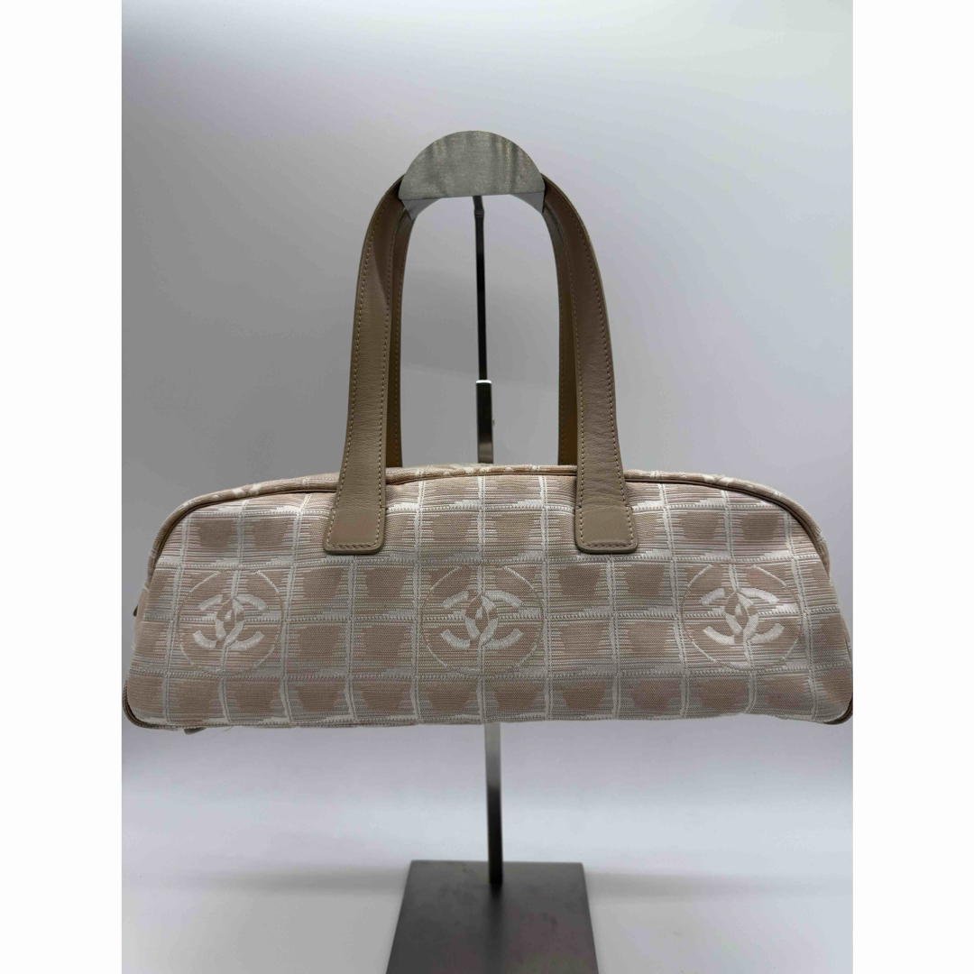 CHANEL シャネル ニュートラベルライン ハンドバッグ CHANEL シャネル ニュートラベルライン ハンドバッグ