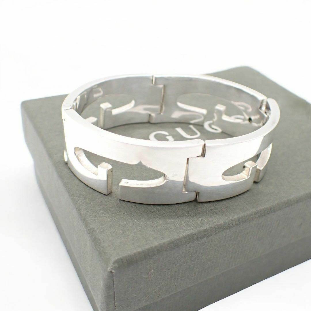 GUCCI カットアウトGロゴsilver バングルブレスAg925