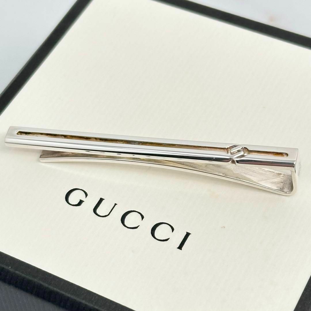 GUCCI グッチ インフィニティ ノット ネクタイピン シルバー 925製 GUCCI グッチ インフィニティ ノット ネクタイピン シルバー 925製