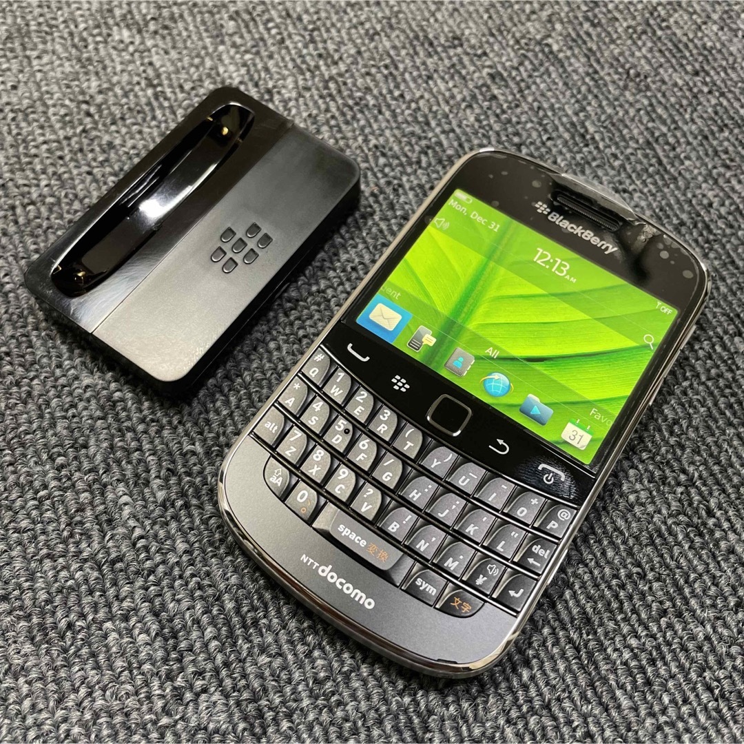BlackBerry - 【美品-未使用】ブラックベリー9900 docomoの通販 BlackBerry - 【美品-未使用】ブラックベリー9900 docomoの通販
