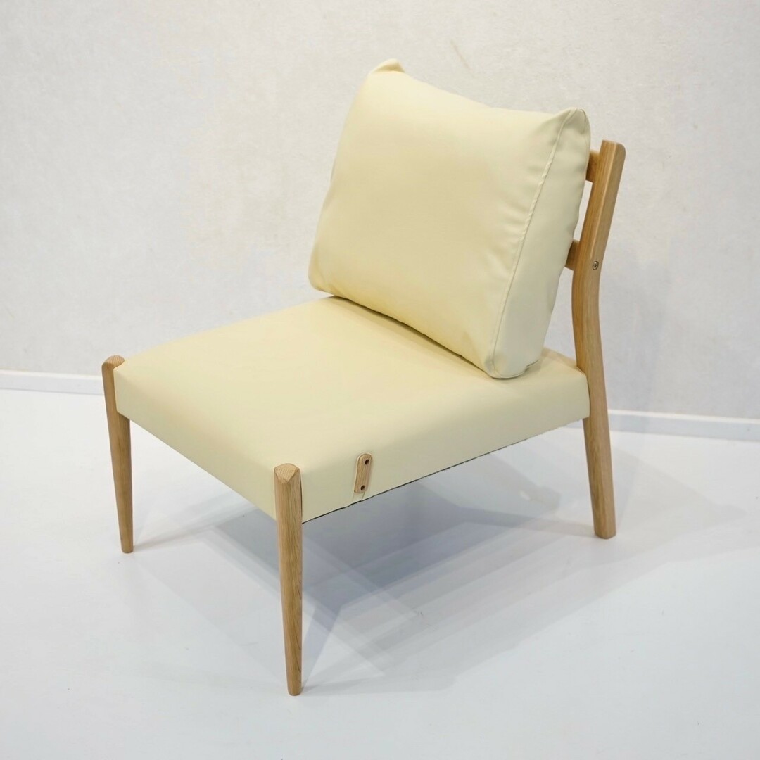 未使用品 朝日木材 ボスコ・プラス クローネ ダイニングチェア 未使用品 朝日木材 ボスコ・プラス クローネ ダイニングチェア
